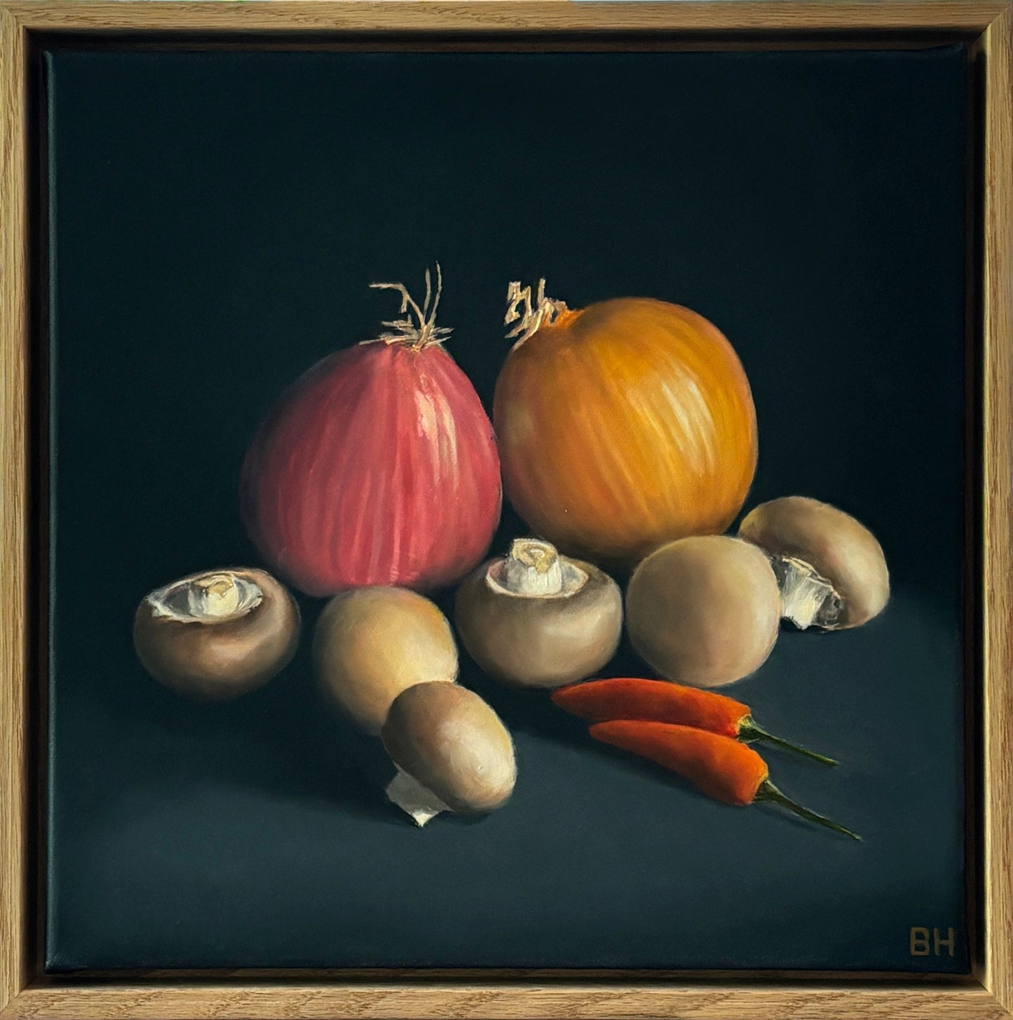 Onion Pair with Mushrooms and Chillies