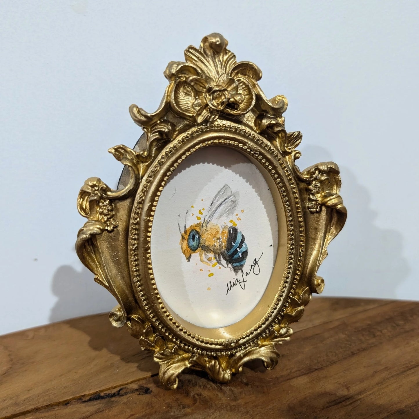 Nature's Gift Blue Banded Bee