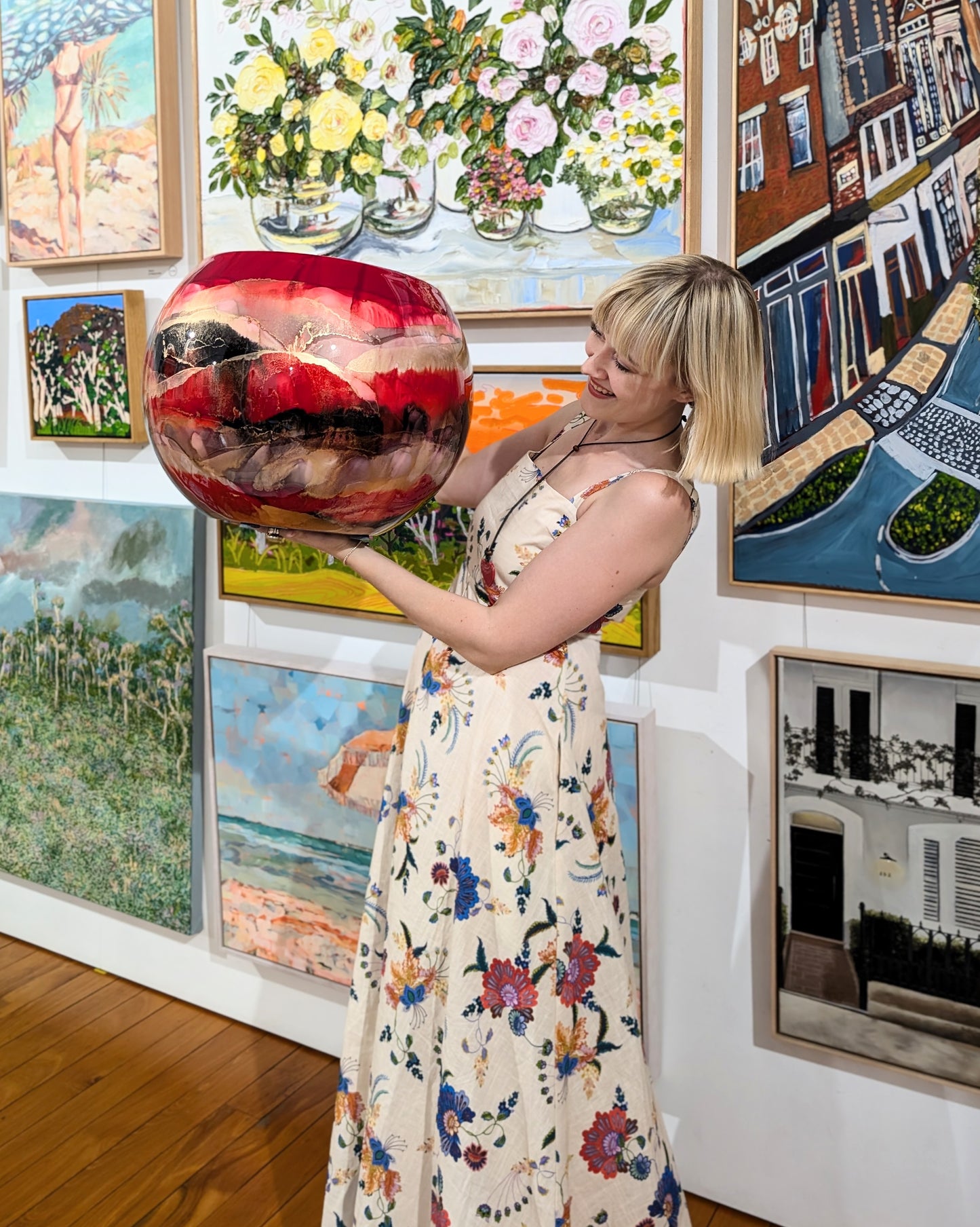 Handpainted Pot (Red)