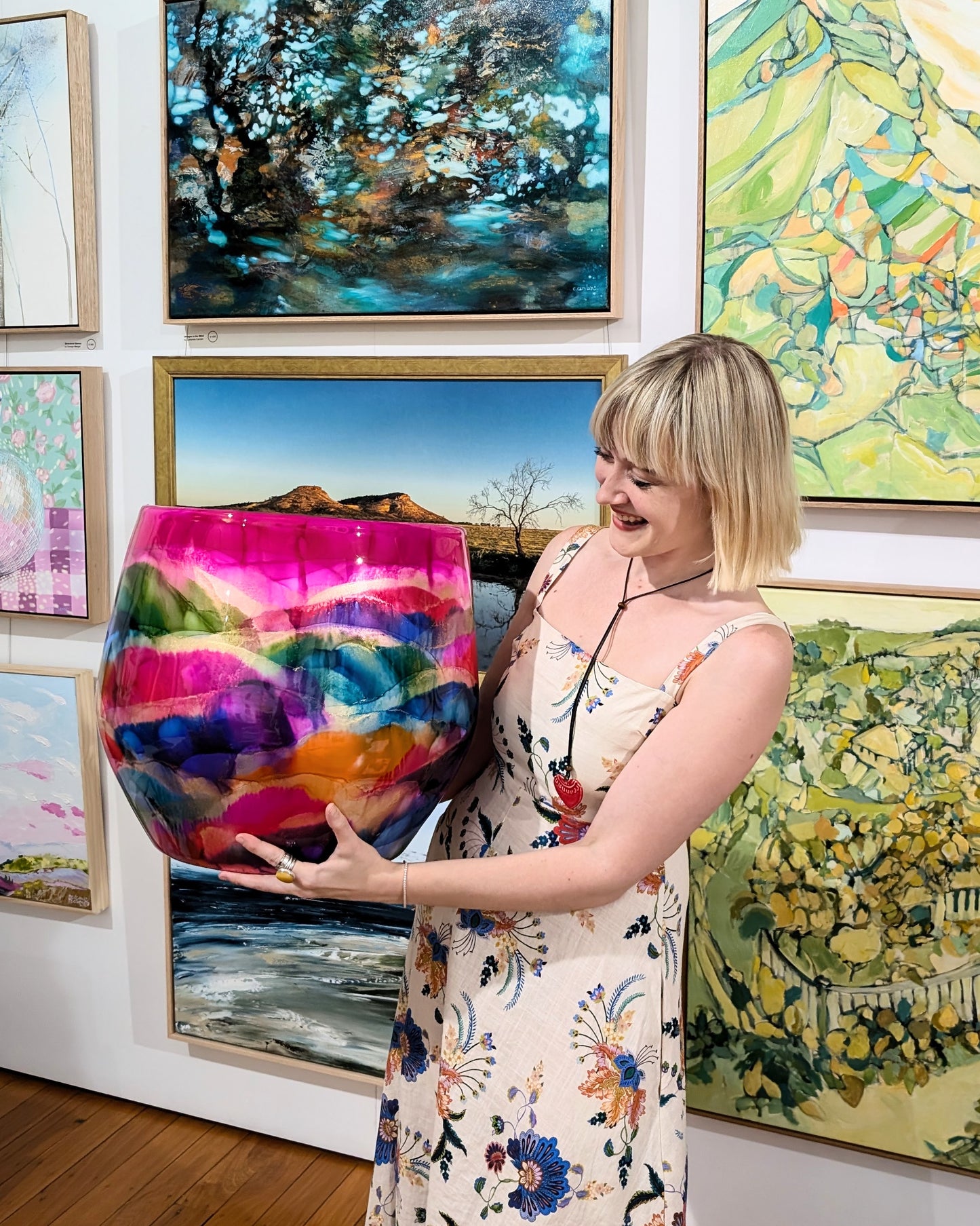 Handpainted Pot (Rainbow)