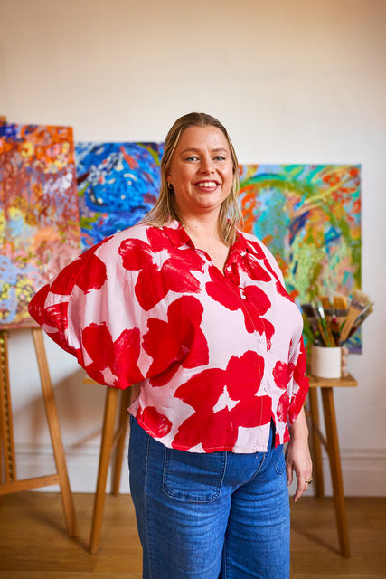 Mia Sully - Artist Image