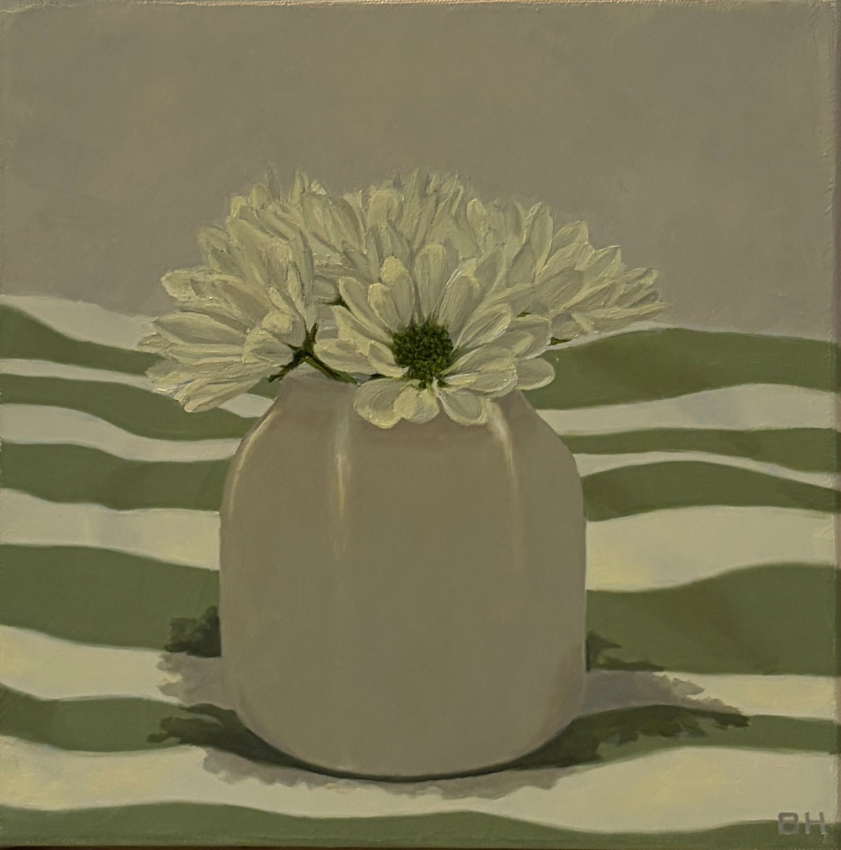 White flowers green stripes